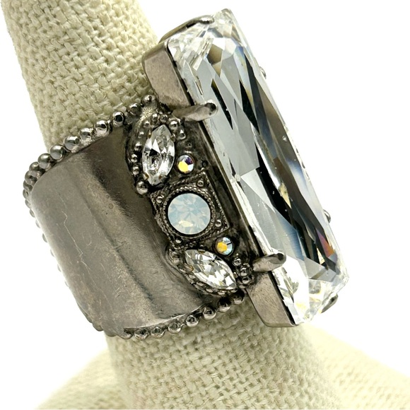 Sorrelli Jewelry - Sorrelli Crystal Band Ring